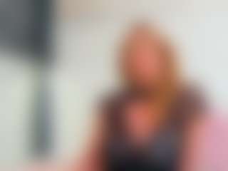 Live cam show with Karissia - Amateur Mature on Camiplay Live