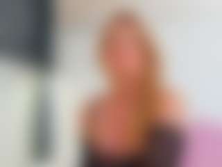 Live cam show with Karissia - BBW Middle Aged on Dare Cams