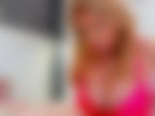 Karissia's Live Sex Cam Show