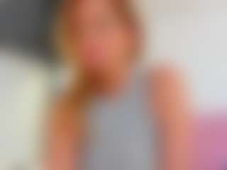 Live cam show with Karissia - Mature on https://playwithruby.com