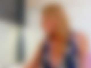 Karissia's Live Sex Cam Show