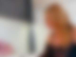 Karissia's Live Sex Cam Show