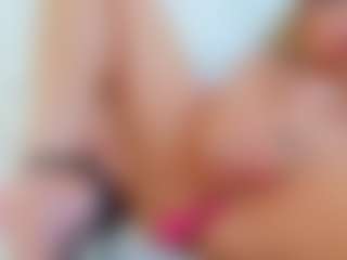 Karissia's Live Sex Cam Show