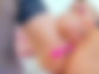 Karissia's Live Sex Cam Show