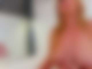 Karissia's Live Sex Cam Show