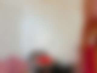 Live cam show with Karissia - Spank Blonde Hair on LiveSexCams6