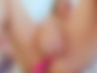 Live cam show with Karissia - Squirt White on Fit Hotties | netherlands