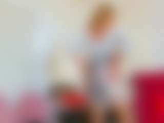 Karissia's Live Sex Cam Show