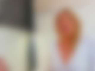 Live cam show with Karissia - Public Mature on eurowanks.com