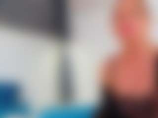 Karissia's Live Sex Cam Show