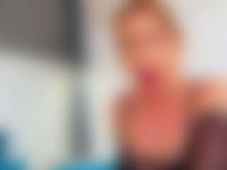 Karissia's Live Sex Cam Show