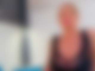 Karissia's Live Sex Cam Show