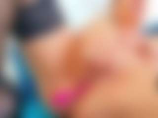 Karissia's Live Sex Cam Show
