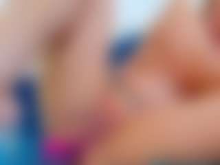 Live cam show with Karissia - Toys Middle Aged on Camsoda
