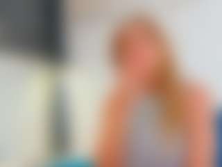 Karissia's Live Sex Cam Show