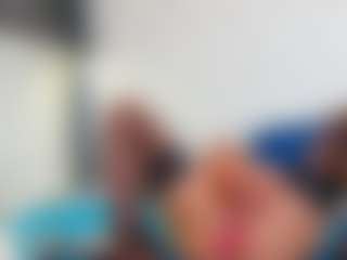 Karissia's Live Sex Cam Show