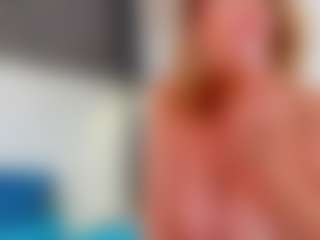 Karissia's Live Sex Cam Show
