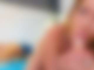 Karissia's Live Sex Cam Show