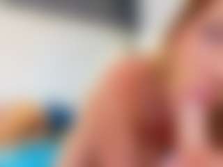 Live cam show with Karissia - White Big Tits on Uber Horny | netherlands