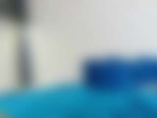 Karissia's Live Sex Cam Show