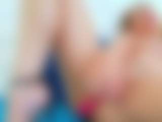 Karissia's Live Sex Cam Show