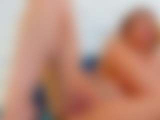 Karissia's Live Sex Cam Show
