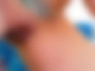 Karissia's Live Sex Cam Show