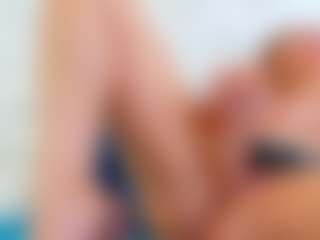 Karissia's Live Sex Cam Show