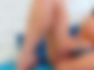 Karissia's Live Sex Cam Show