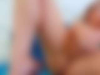 Karissia's Live Sex Cam Show