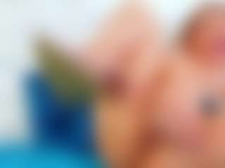 Karissia's Live Sex Cam Show