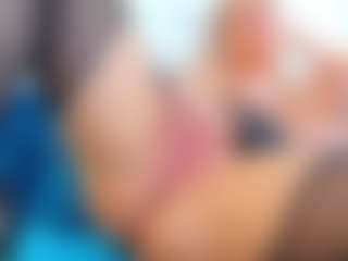 Live cam show with Karissia - Big Tits on makecum.org