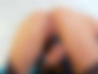 Karissia's Live Sex Cam Show