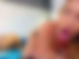 Karissia's Live Sex Cam Show