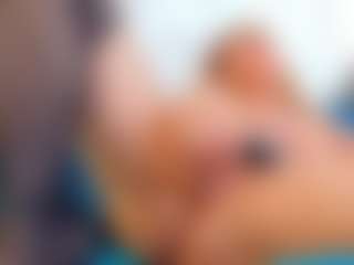 Karissia's Live Sex Cam Show