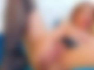 Karissia's Live Sex Cam Show