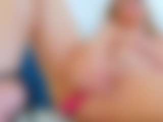 Karissia's Live Sex Cam Show