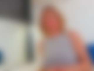 Live cam show with Karissia - Blonde Hair Amateur on Nude Chat * 1 On 1 Webcam Sex * Live Cam Show