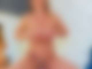 Karissia's Live Sex Cam Show