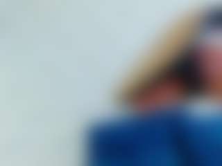 La MILF Karissia en direct sur webcam