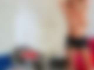 Karissia's Live Sex Cam Show