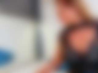 Karissia's Live Sex Cam Show
