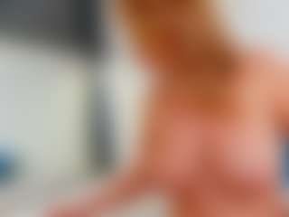 Karissia's Live Sex Cam Show