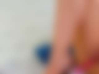 Karissia's Live Sex Cam Show
