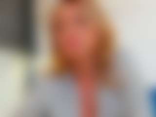 Karissia's Live Sex Cam Show