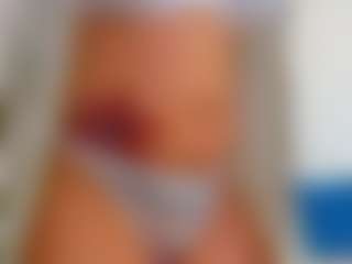 Karissia's Live Sex Cam Show