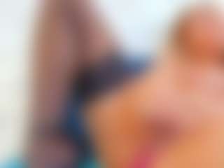 Karissia's Live Sex Cam Show