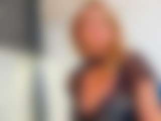 Karissia's Live Sex Cam Show