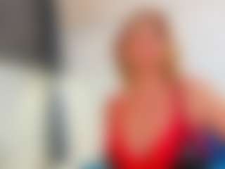 Live cam show with Karissia - Tittyfuck on Camsoda
