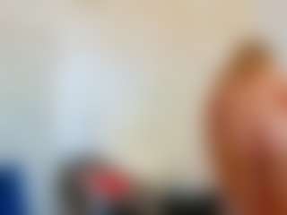 Karissia's Live Sex Cam Show